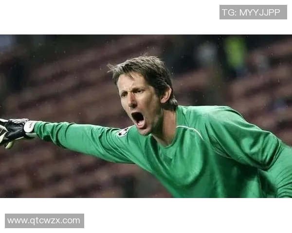 荷兰足球历史第一人：从巅峰球技到传奇人生的全方位解读